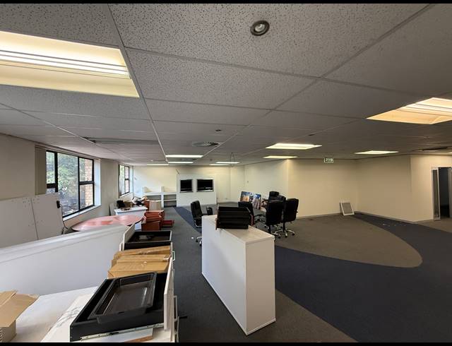 476M² OFFICE TO LET IN ROSEBANK